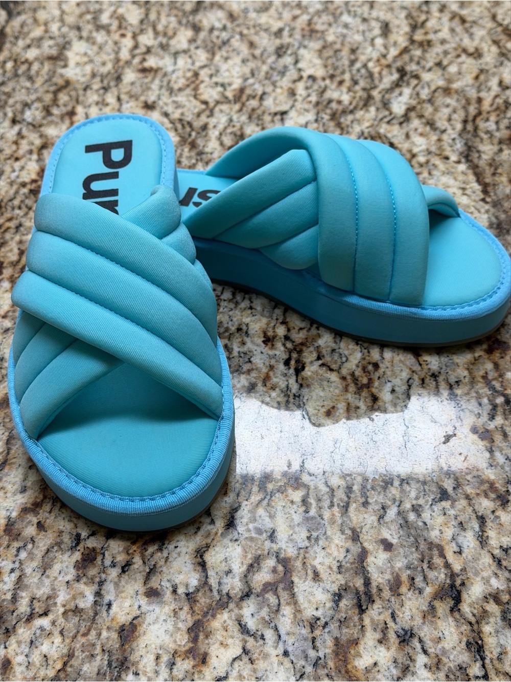 Hush Puppies Women’s Turquoise Puffy Crossband Sunshine ☀️ Sandals - Size 7️⃣